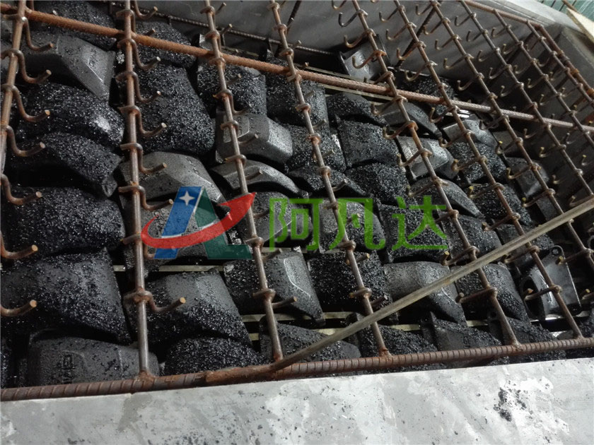 工件使用蜜豆蜜桃TV蜜臀TV色欲脱漆现场照片